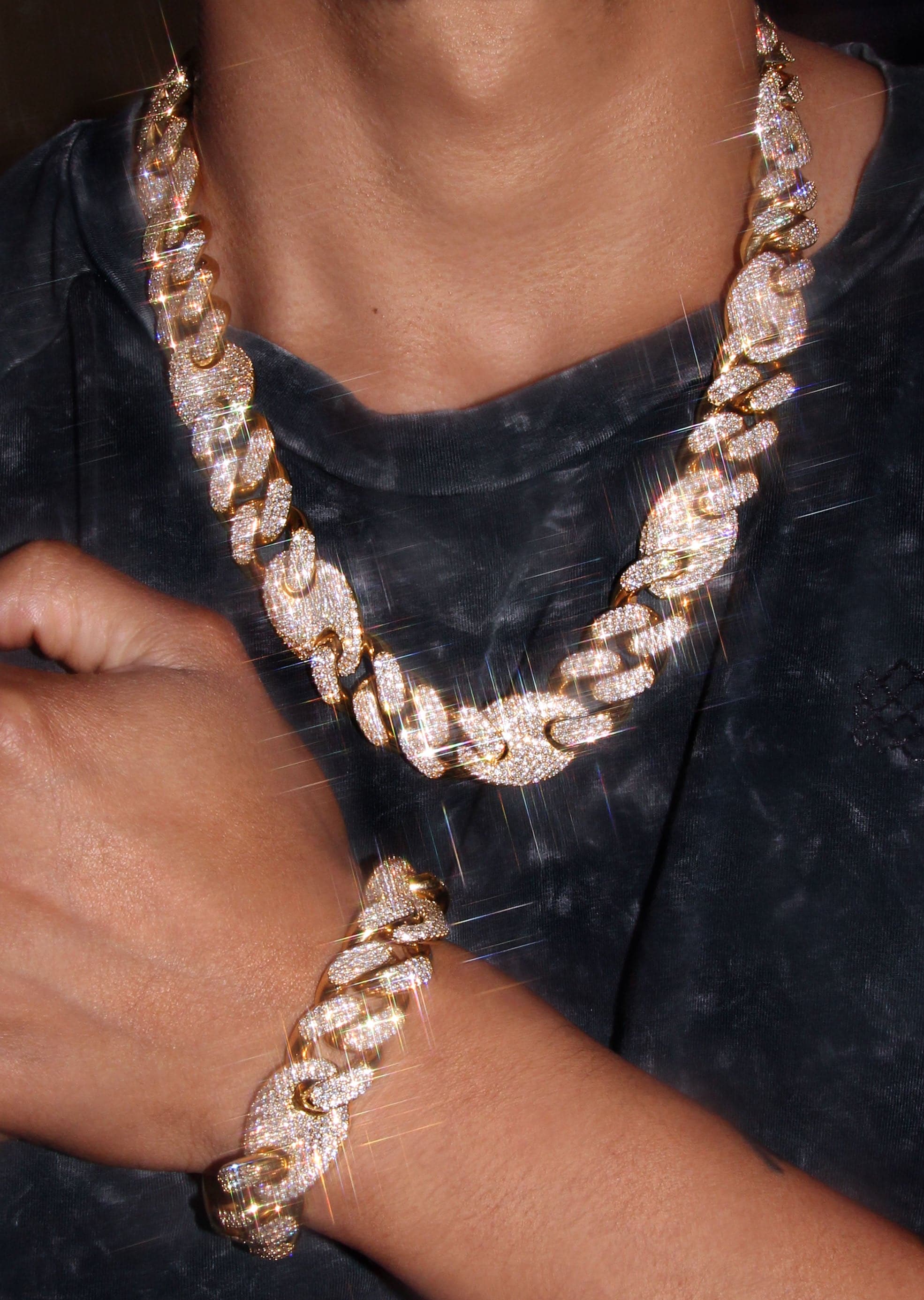 Diamond Gucci Puff Cuban Chain & Bracelet ( 18 MM ) - Image 3