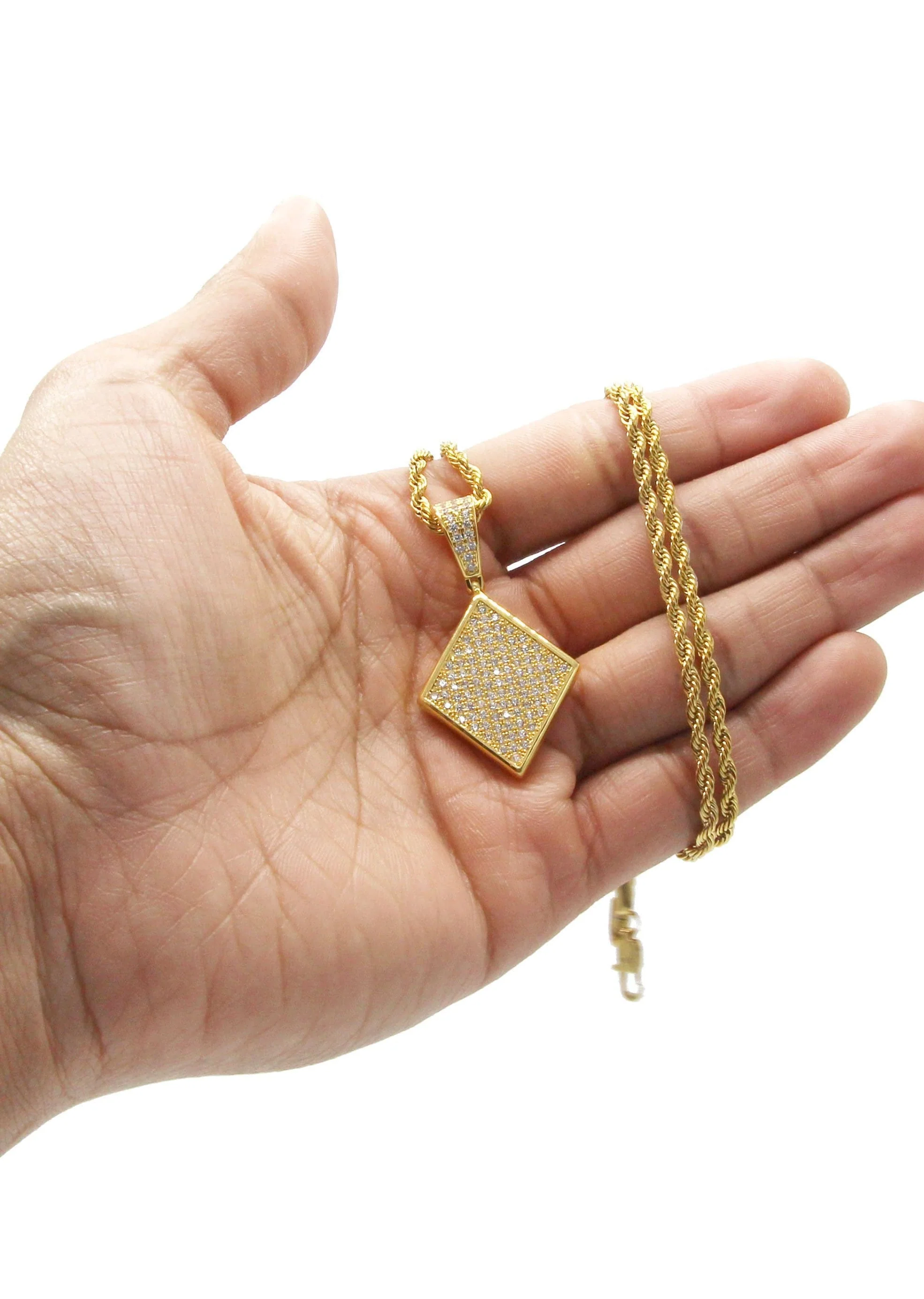 Mens Gold Plated Rope Chain & Iced Out Pendant | Appx. 16.1 Grams - Image 6