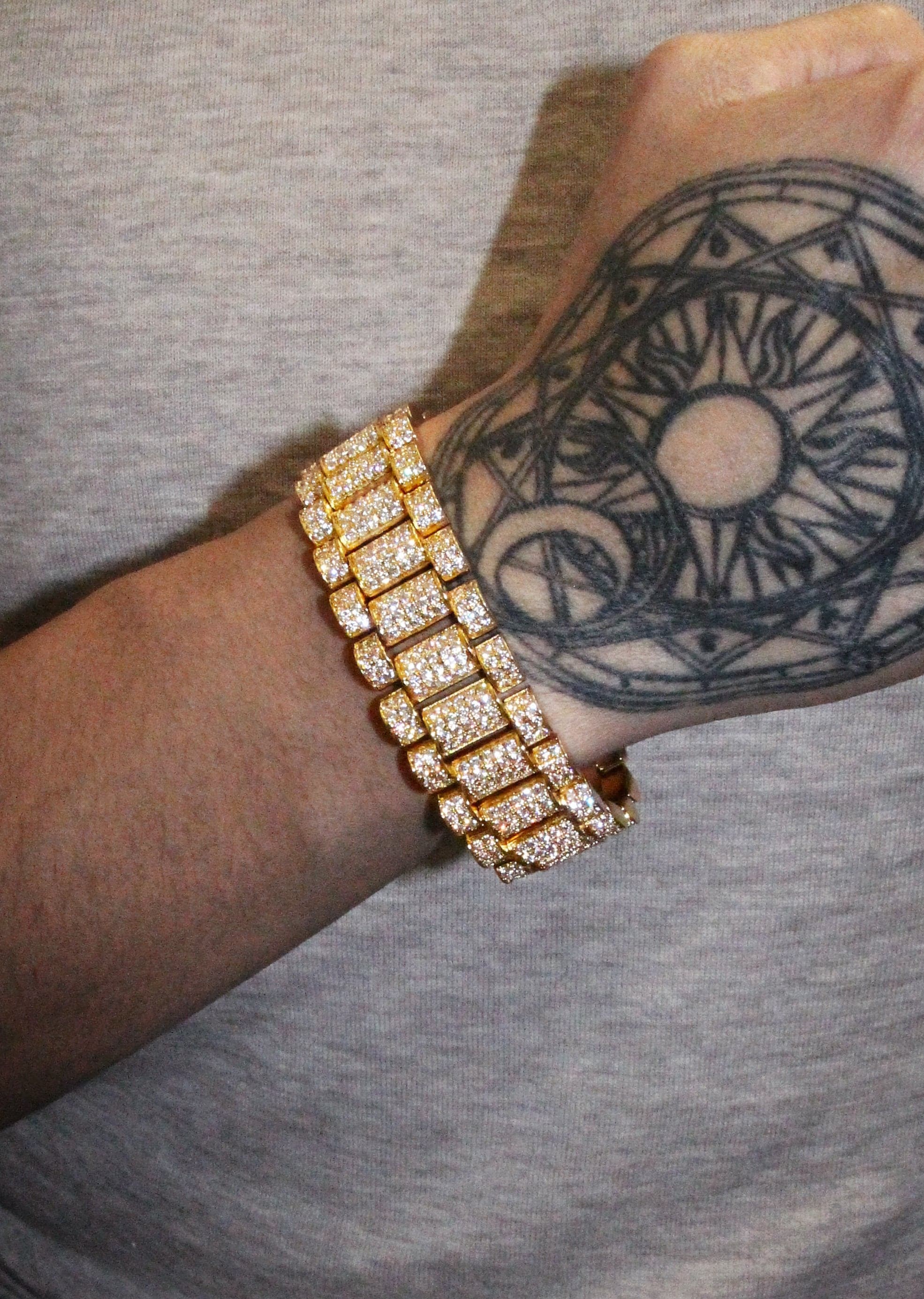 Gold Plated Mens Iced Out Presidential Band Bracelet - Image 5