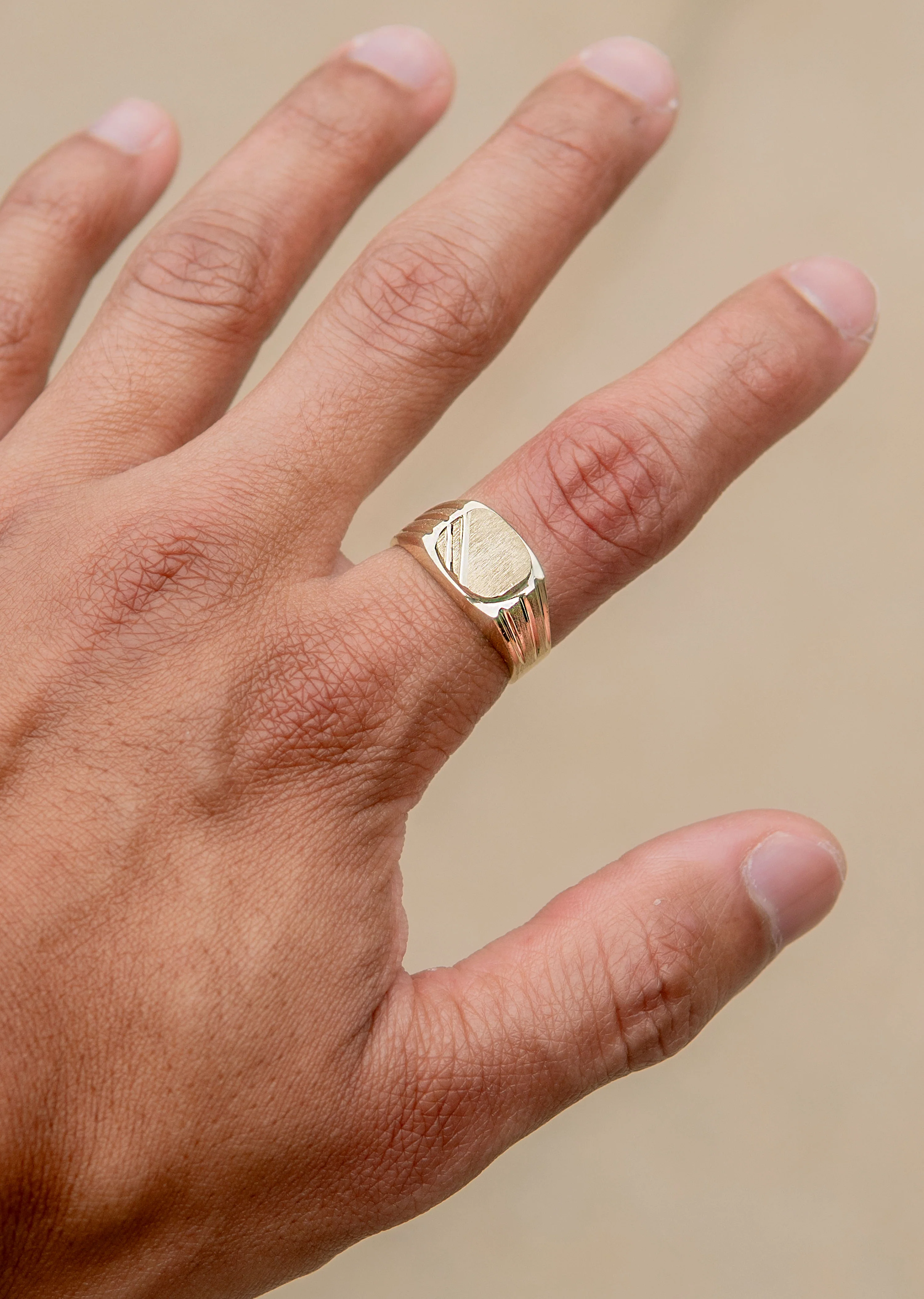 Mens Signet Ring - 10K Gold | 4 Grams - Image 5