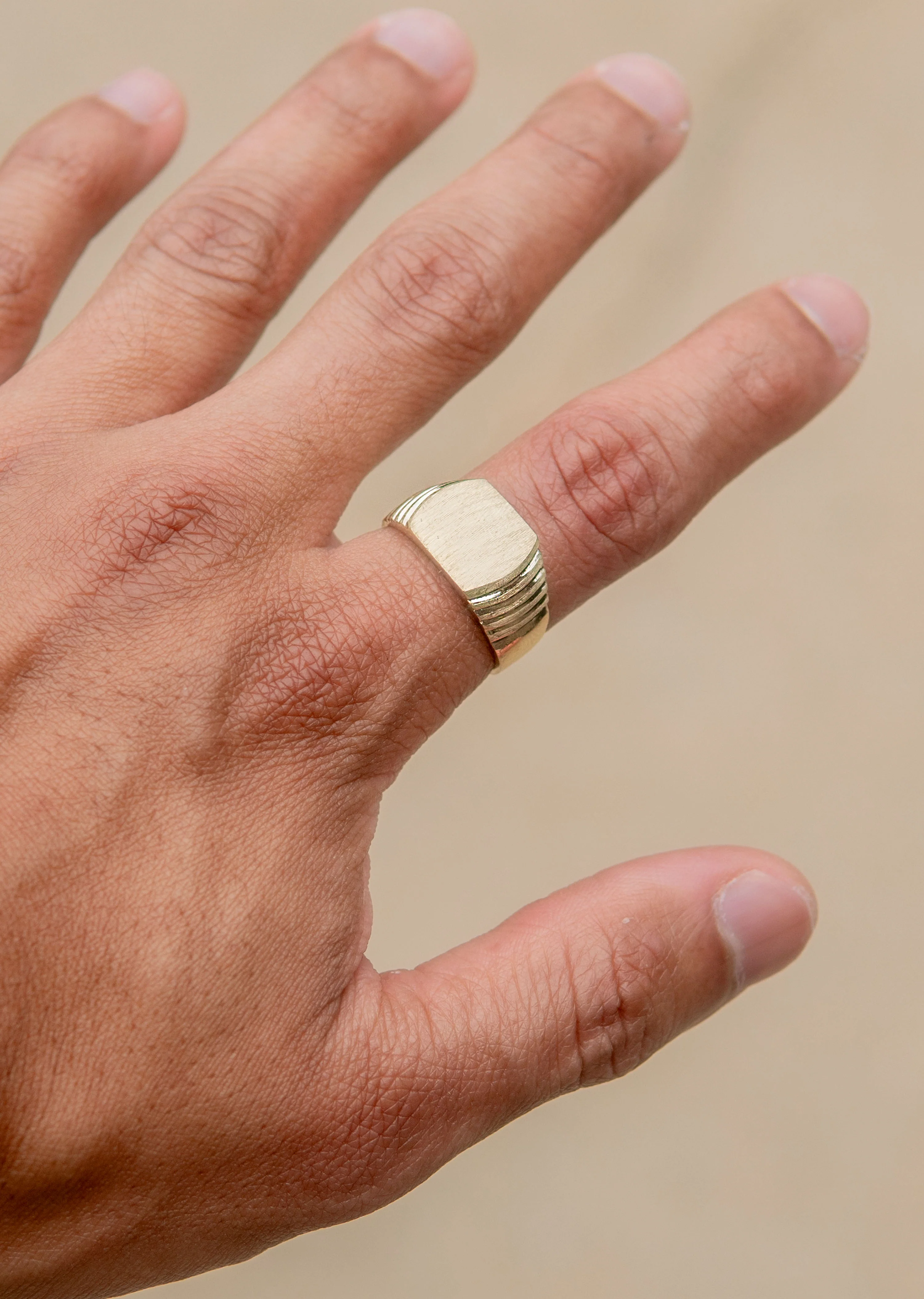 Mens Signet Ring - 10K Gold | 6 Grams - Image 5