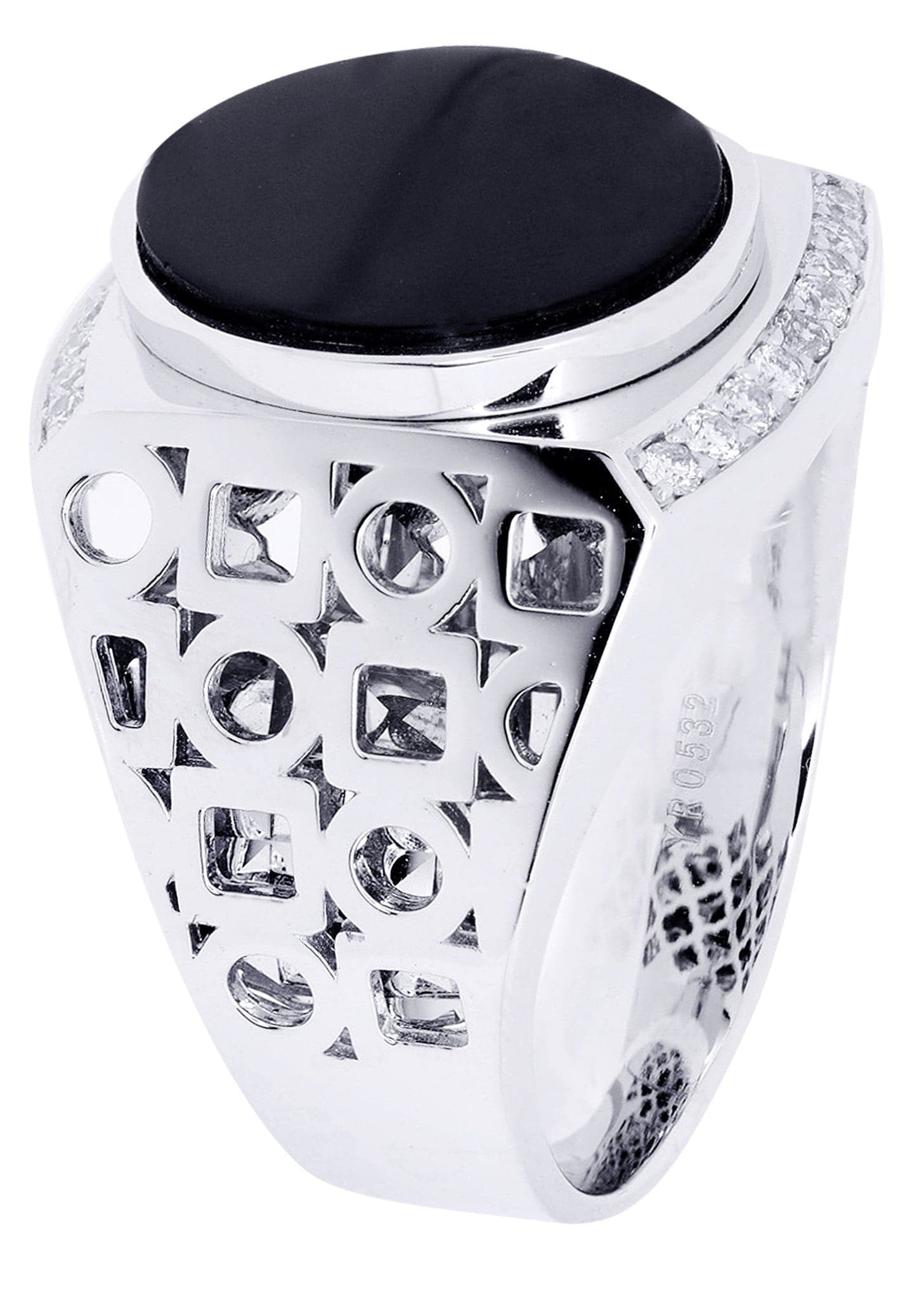 White Gold Pinky Diamond Ring| 0.25 Carats| 12.29 Grams - Image 2