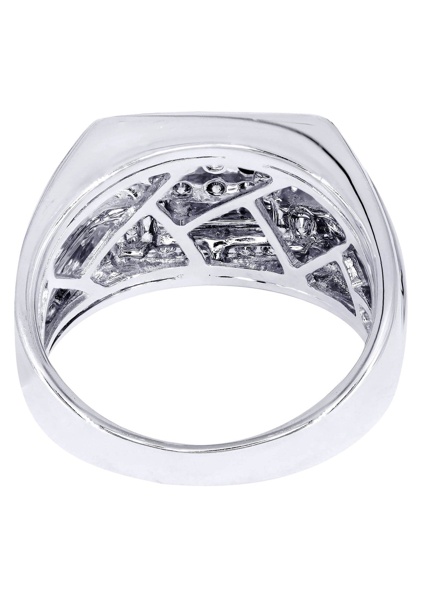 White Gold Mens Diamond Ring| 0.64 Carats| 11.01 Grams - Image 3