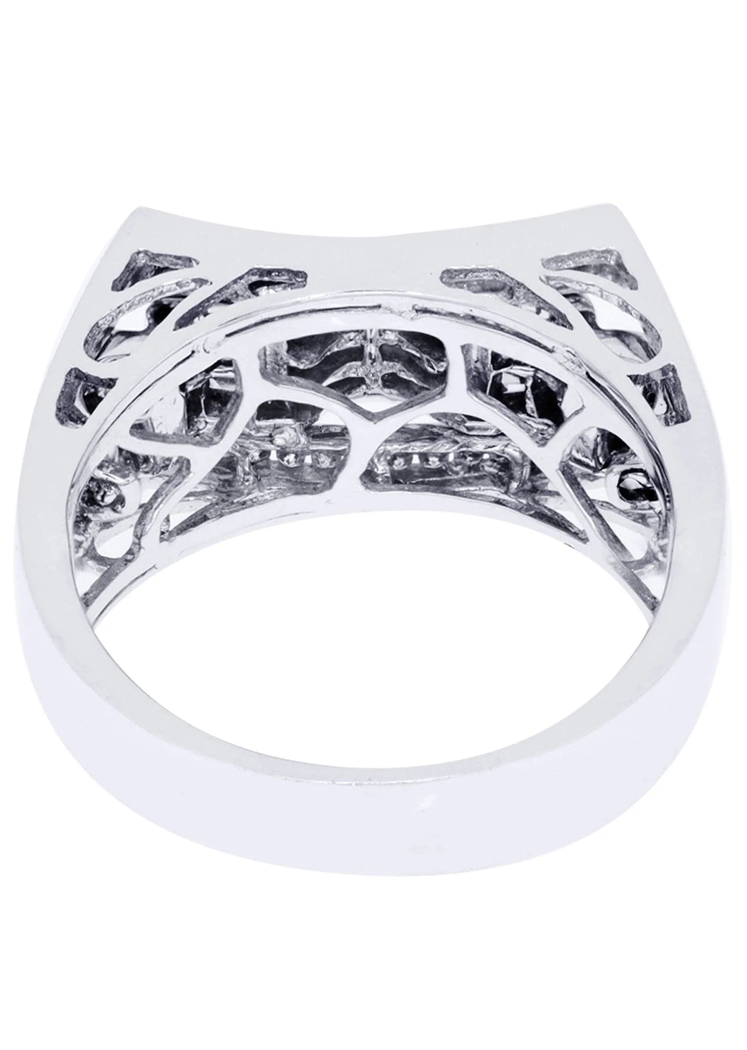 White Gold Mens Diamond Ring| 0.78 Carats| 10.64 Grams - Image 3