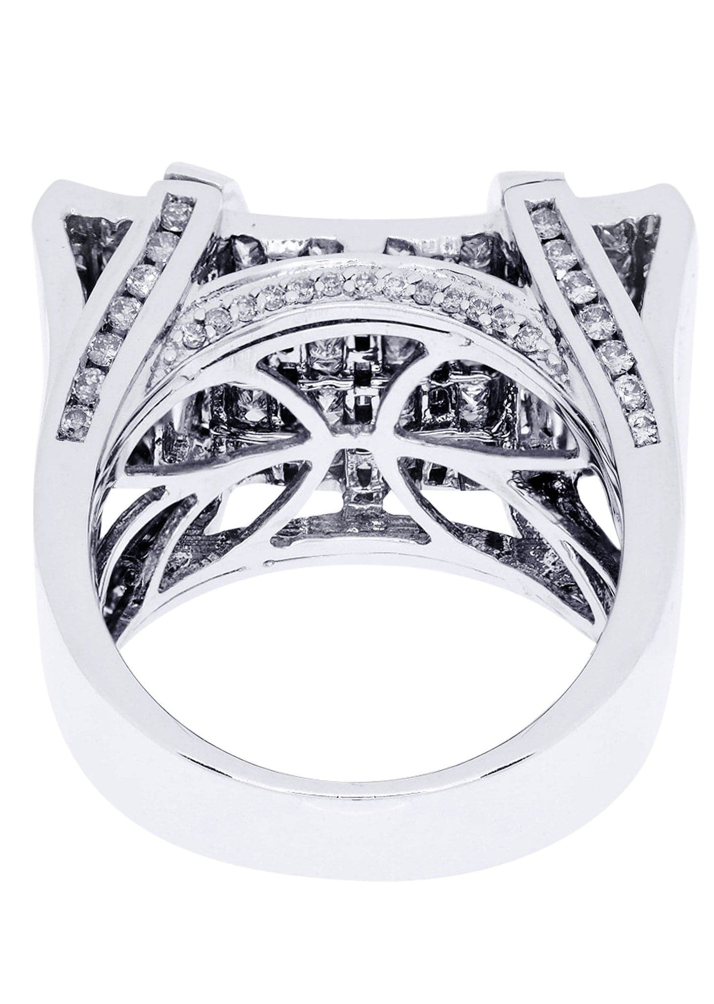 White Gold Mens Diamond Ring| 2.73 Carats| 21.09 Grams - Image 3